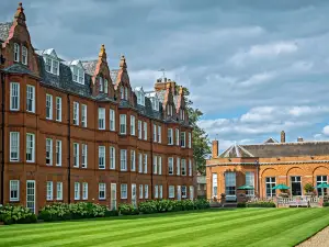 Cbh Jockey Club Rooms