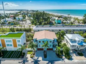 Anna Maria Island Beach Palace