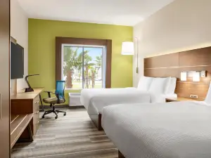 Holiday Inn Express & Suites Waycross