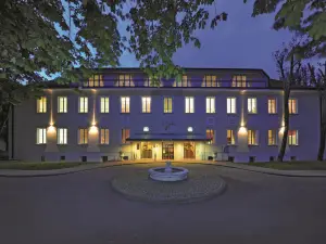 Hotel der Lindenhof