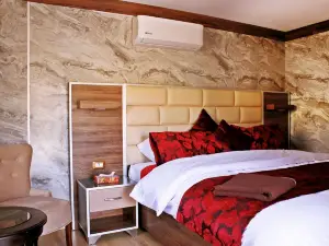 Seven Wonders Luxury Camp