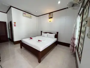 Phonethep Hotel