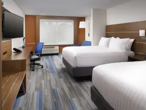 Holiday Inn Express & Suites ALTOONA by IHG
