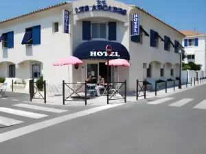 Hôtel Les Arcades