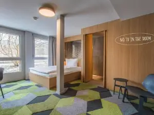 The Lab Hotel & Apartments