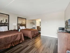 Super 8 by Wyndham Millbury/Toledo