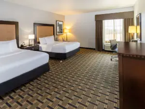 La Quinta Inn & Suites by Wyndham Mt. Pleasant