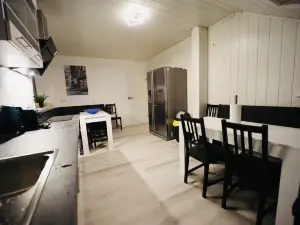 6 beds, 4-room apartment, WiFi