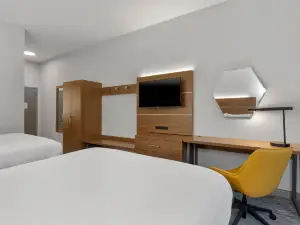 Holiday Inn Express & Suites West Coxsackie