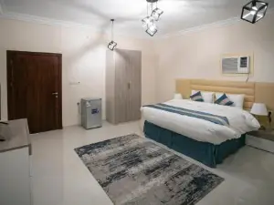New & Cozy two-bedroom serviced apartment- 202