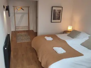 MidtGolf Guest House