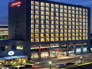 Hampton by Hilton Kocaeli Symbol