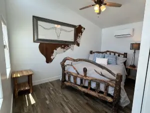 Lucky Lake 208 Tiny Home A