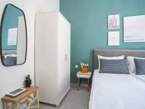 Tranquil Stay Near the Beach