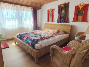 Seminarhaus Arya Maitreya