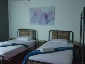 El Cosmopolitan Leon