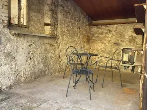 โดโลมิติ ลอดจ์ ฟิต แอนด์ เวลล์