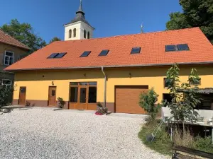 Apartmany Statek Bezdedice