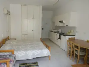 Kozis Hotel Apartments
