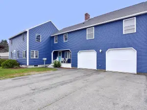 6Br Biddeford Home Steps to Hills Beach