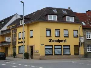 Domhotel Bed & Breakfast