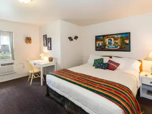 Virginia City Inn