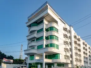 HOTEL STAAR WORLD