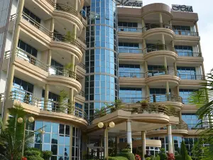 Martha Hotel