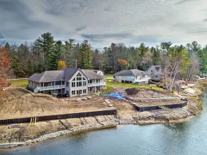 Lakefront Retreat on 18 Acres w/ Hot Tub!