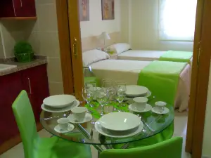 Double Apartment - 2 Single Beds One