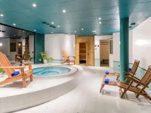 Best Western Hôtel Grand Parc Marne La Vallée