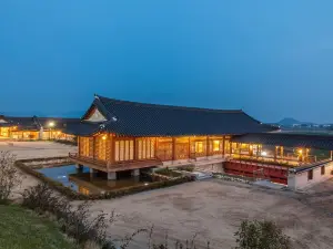 Hanok Hotel Youngsanjae