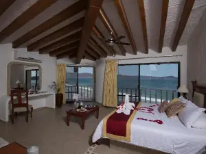 Hotel Punta Serena & Resorts- Couples Only