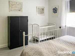 Amazing Home in Bor with Wifi