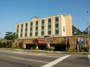 Ramada Bayside/Queens