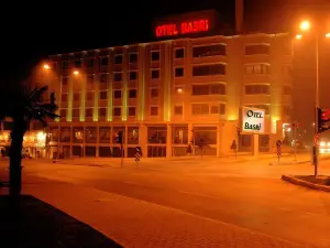 Hotel Basri
