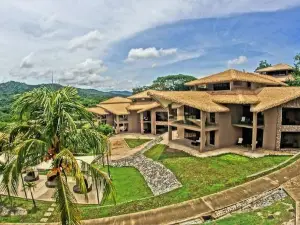 Nammbú Beach Front Bungalows