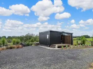 Kūkū Kabin - Waimate North Eco Holiday Cabin