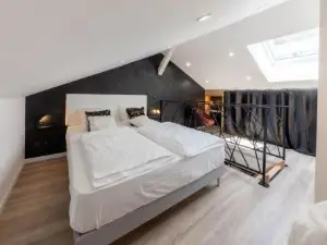 Le Vulcano : Duplex Lounge !