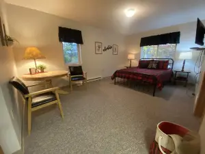 Gather here! 10 Bedrooms, ALL with private half baths!