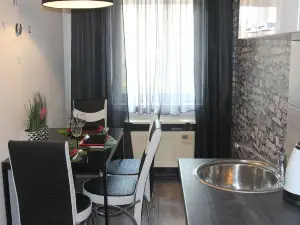 Kitty Downtown Apartman