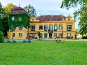 Palais Kneissl