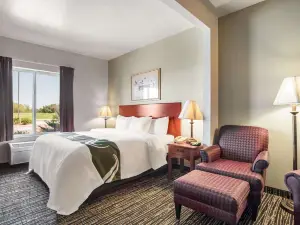 Quality Inn Parsons North