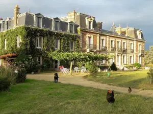 Chateau le Quesnoy