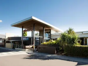 Villa Noosa Hotel