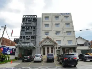 Hotel Dafam Rio