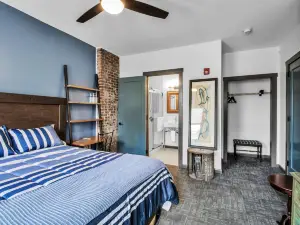 Webber Hotel