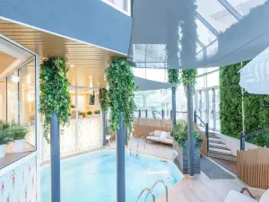 เมอร์เคียว เกรอน็อบล์ เซ็นเตอร์ ปอร์เต เดส์ อัลป์