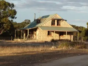 Broken Gum Country Retreat