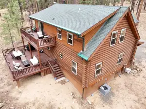 Misty Mountain Chalet- Cabin•Pets•EV•Trails•Views•2acres•7000ft elevation